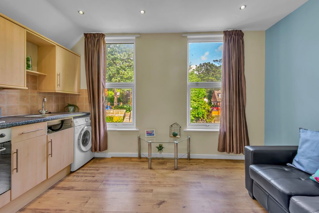 Property photo 2 of 6 Property Photo