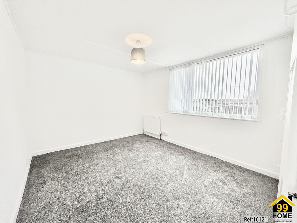 Property photo 2 of 8 Photo 1