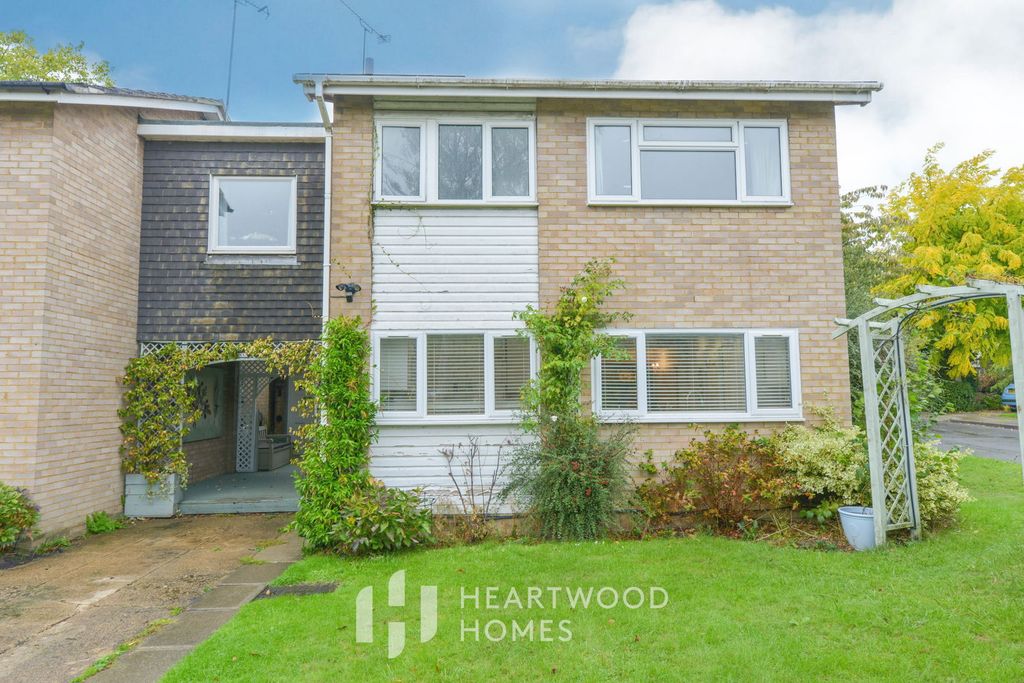 Property photo 3 of 24