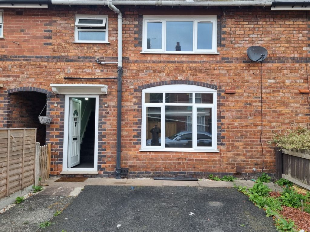 Property photo 1 of 40