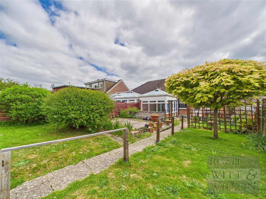Property photo 2 of 22