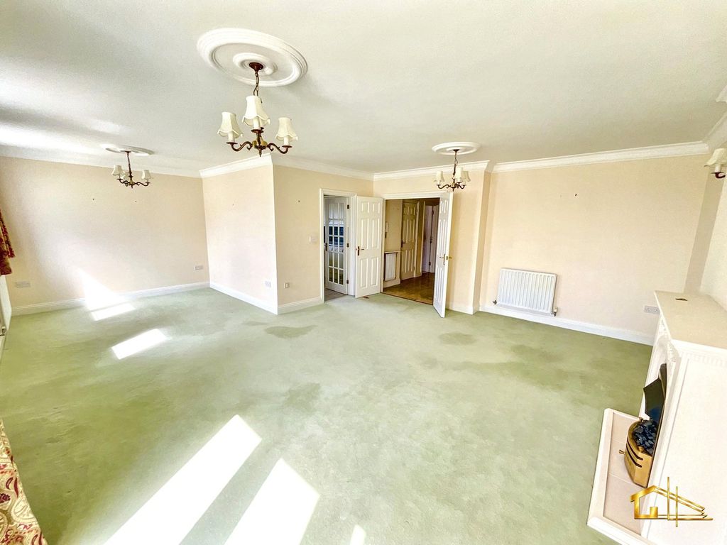 Additional image 10 of 3 bed flat for sale22 Bedford Avenue, Bexhill-On-Sea TN40