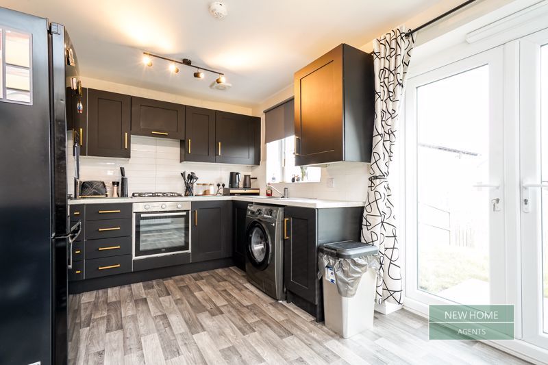 Property photo 2 of 20 Photo 8