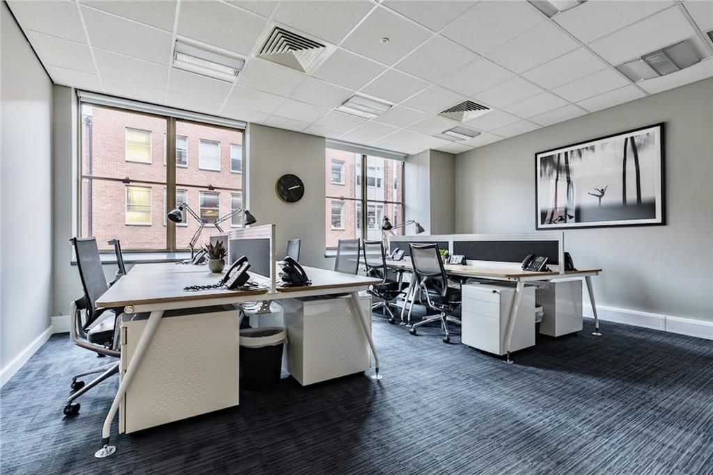 Property photo 2 of 5 Serviced Office, Park Square W, Leeds - Ls1|