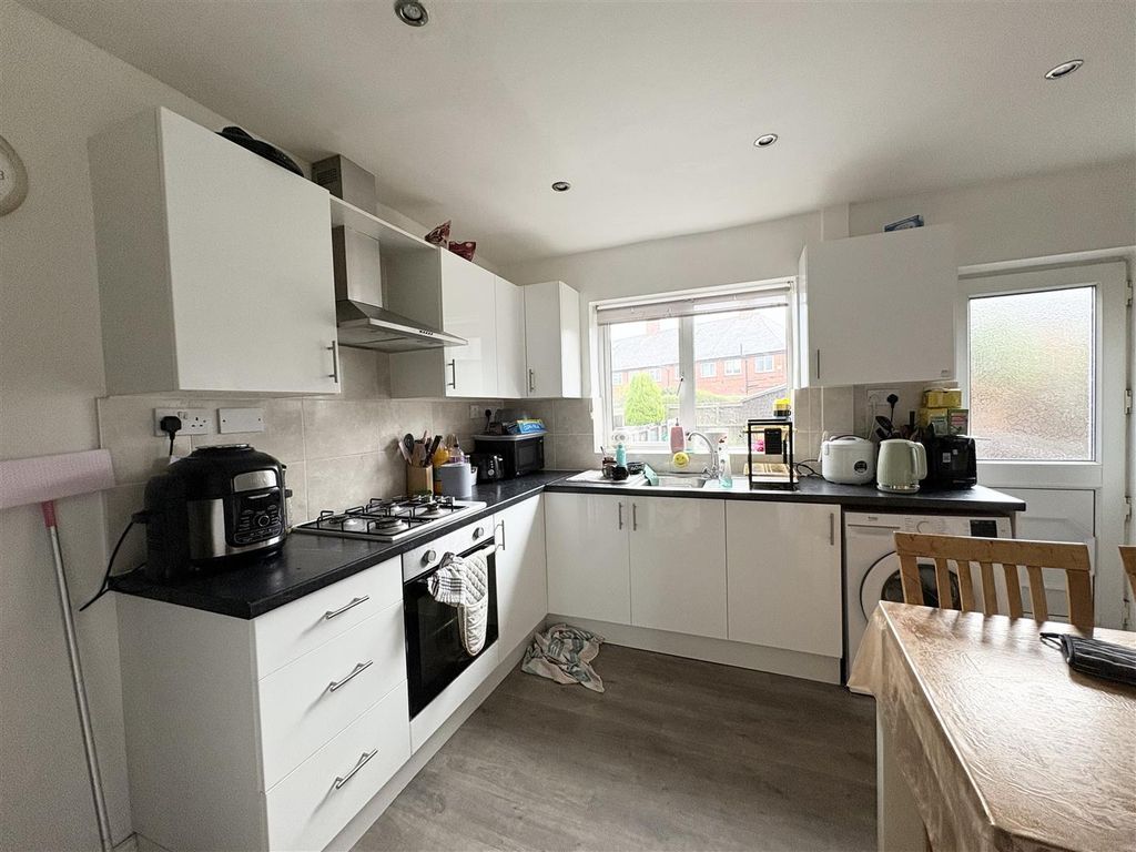 Property photo 2 of 12 Image00011.Jpeg