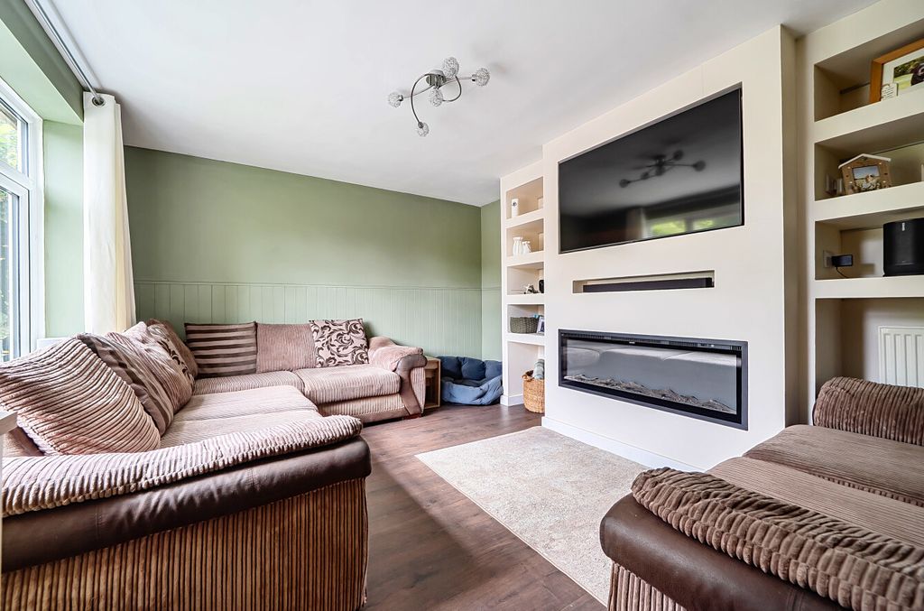 Property photo 3 of 18 1514957 (10).Jpg