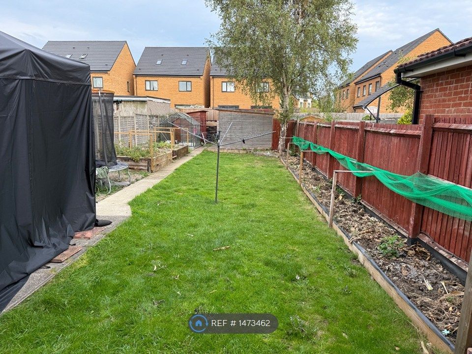 Property photo 2 of 11