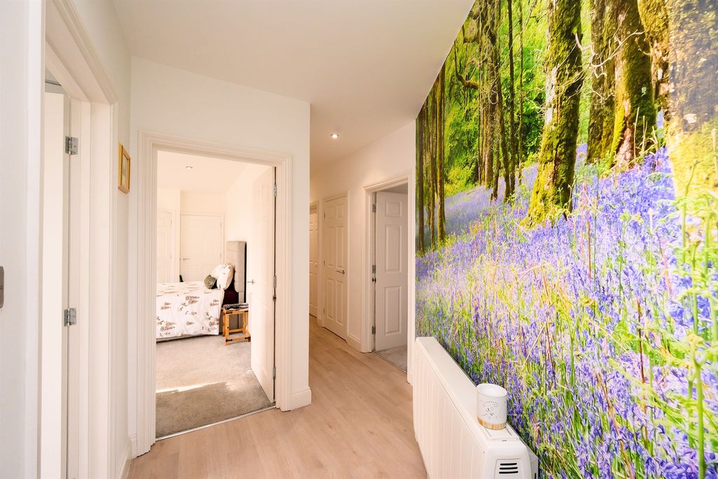 Additional image 12 of 3 bed penthouse for saleDryland Street, Kettering NN16