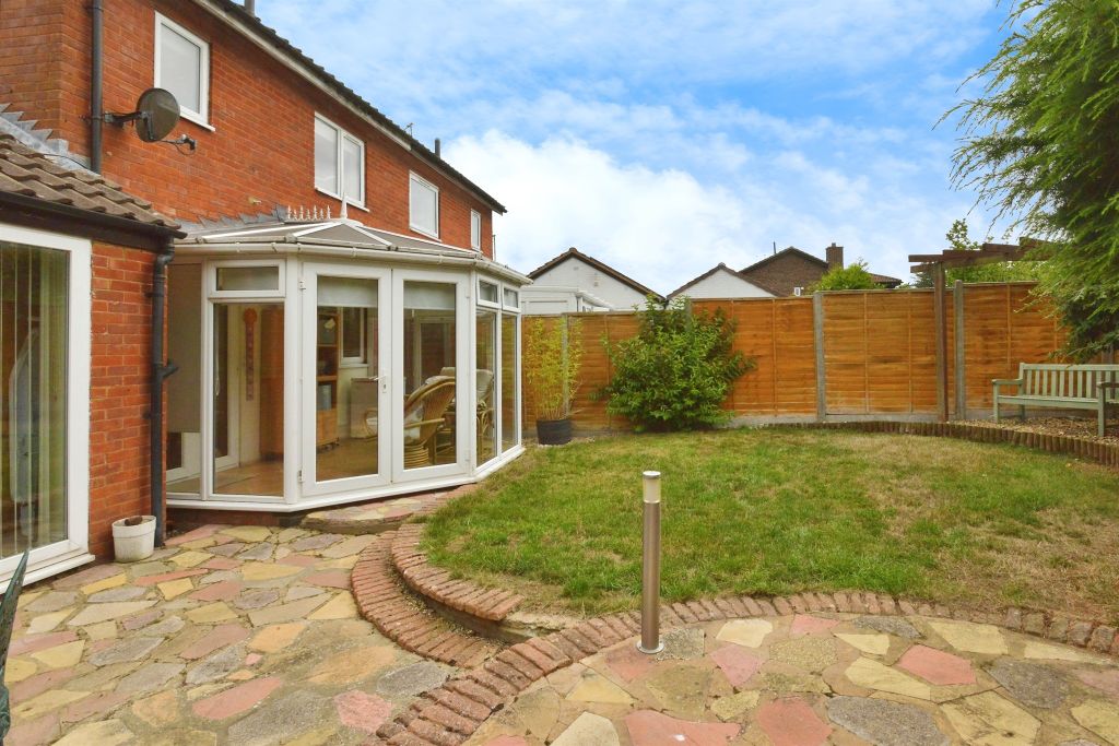Property photo 2 of 16