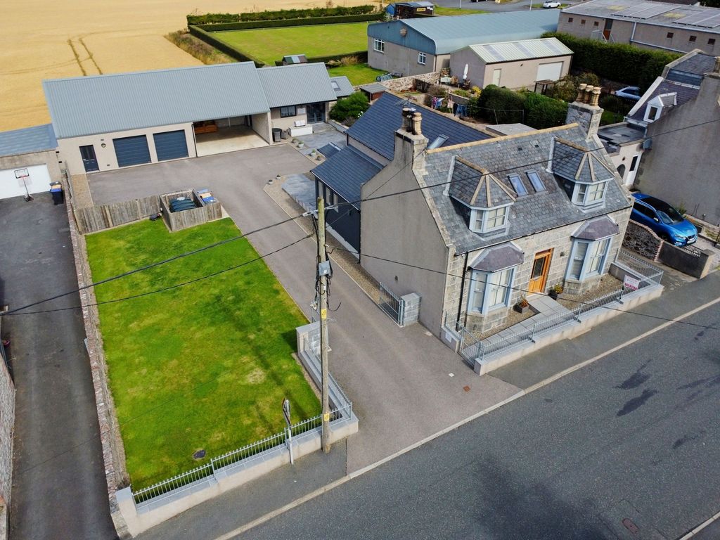 Property photo 1 of 73 Maurice Cottage