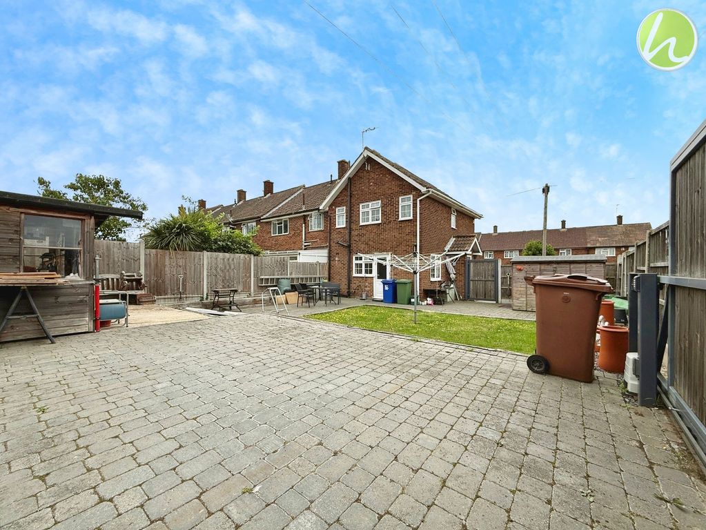 Property photo 3 of 20