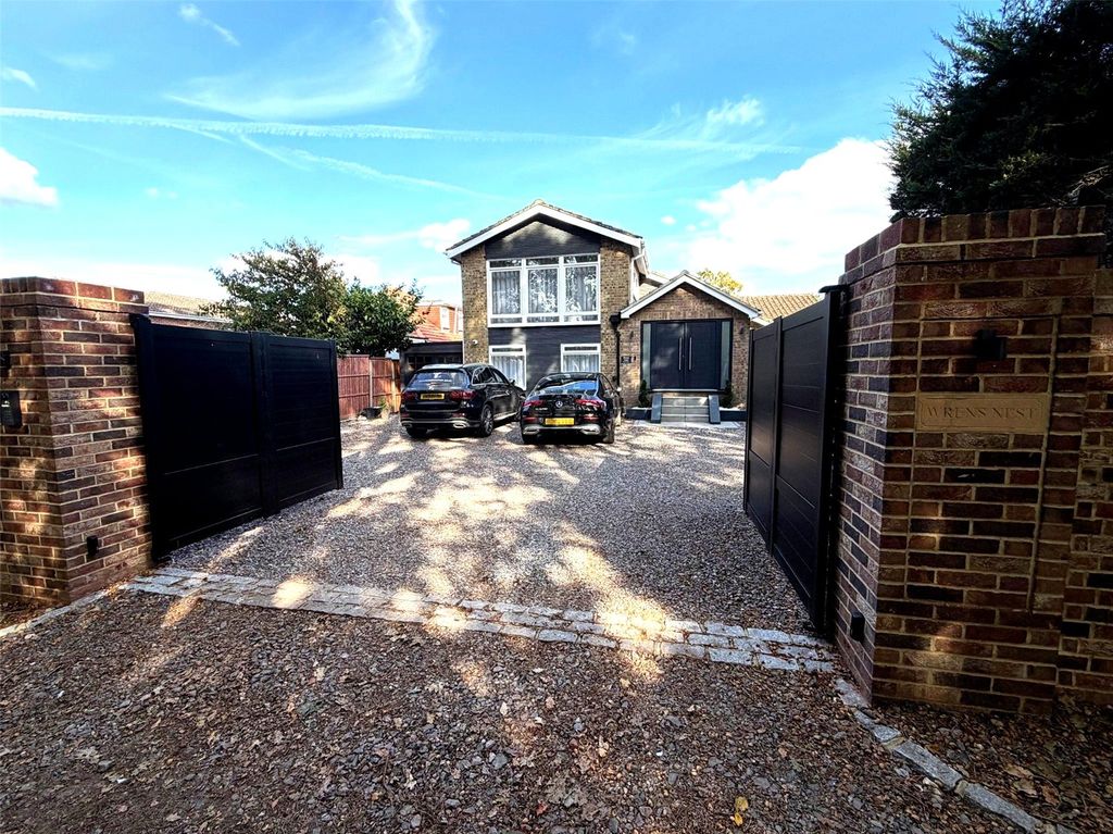 Property photo 1 of 24 Picture No. 34