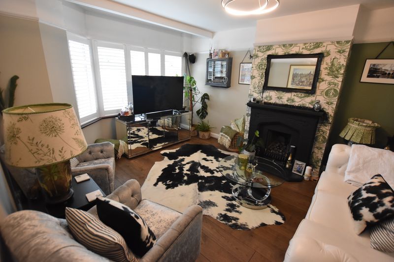 Property photo 2 of 13 Photo 1