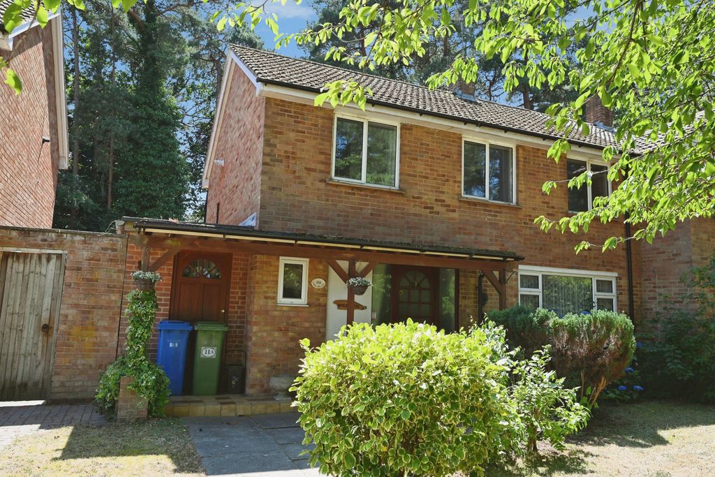 Property photo 2 of 20 Front