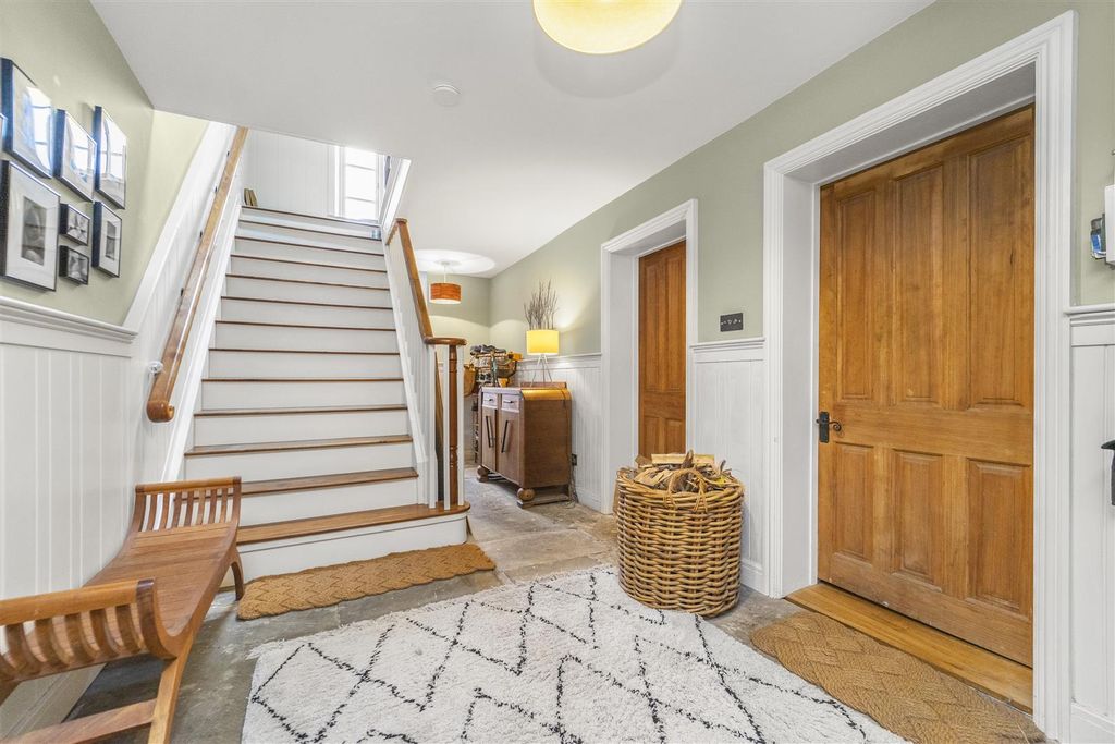 Property photo 3 of 63 3.Jpg