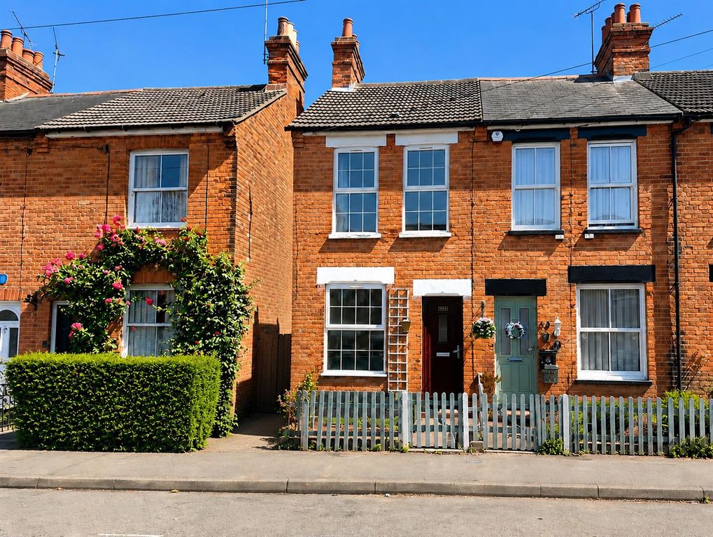 Property photo 1 of 10 Victorian Cottage.Png