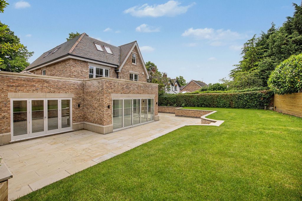 Additional image 26 of 5 bed detached house for saleMurieston Road, Hale WA15