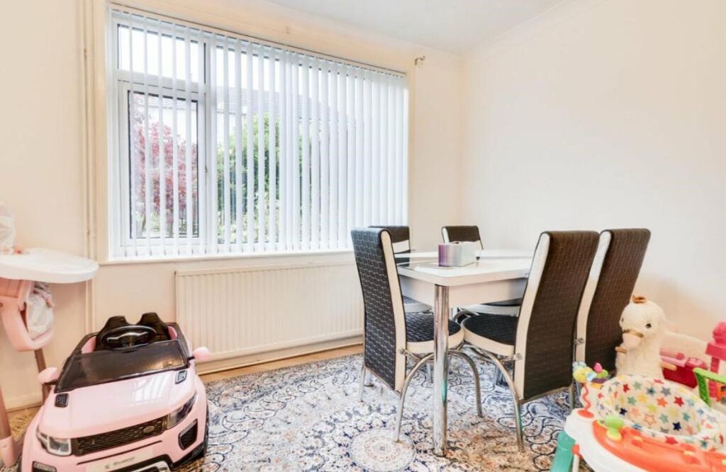 Property photo 3 of 9 Image