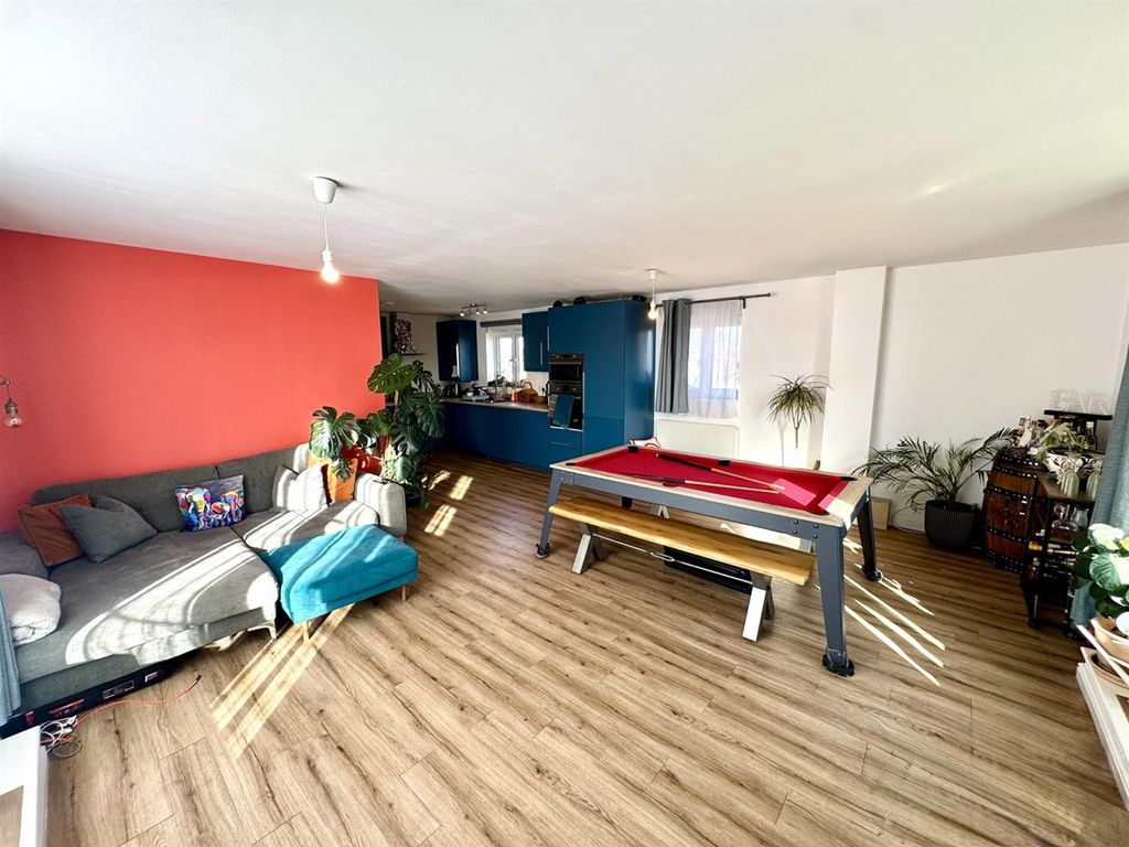 Property photo 3 of 20 Img_9955.Jpg