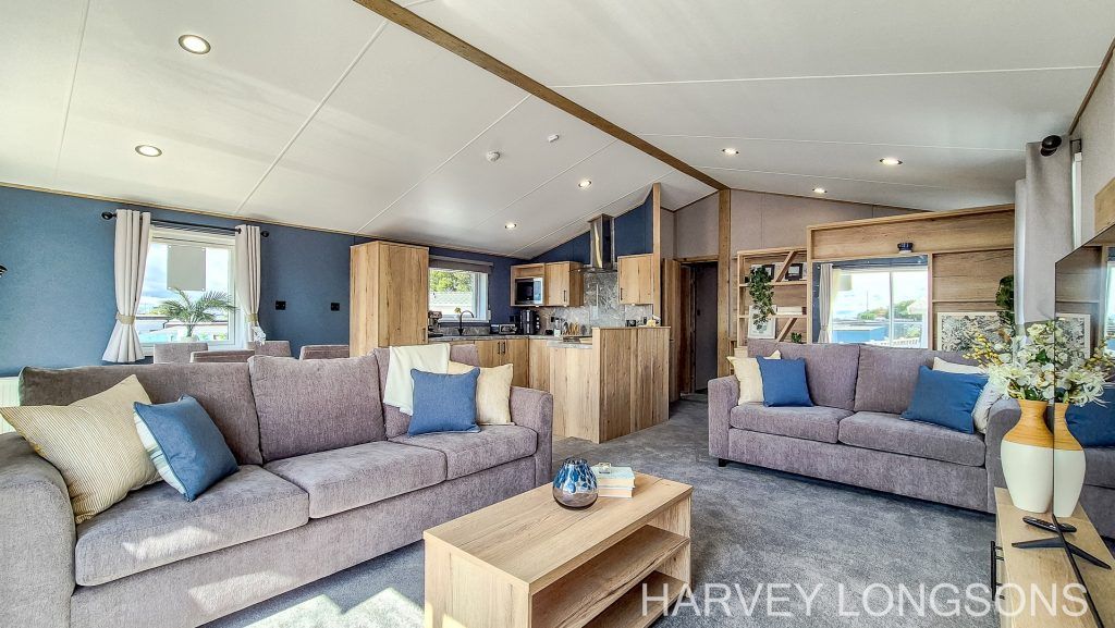 Property photo 1 of 23 Light And Spacious Lounge With Freestanding Sofas In The Abi Superior