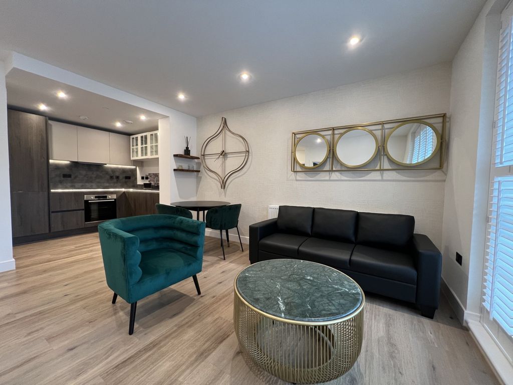 Property photo 2 of 12 Picture No. 15