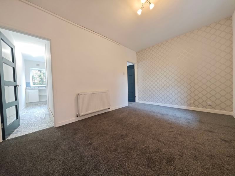 Property photo 2 of 11 Photo 2