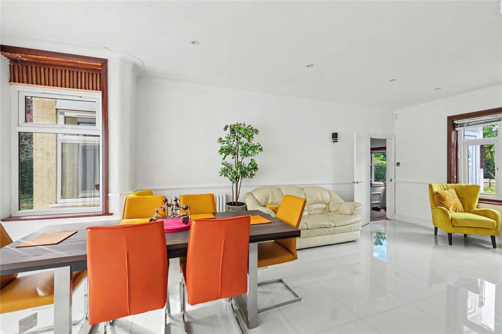 Additional image 6 of 4 bed detached house for saleClay Hill, Enfield EN2