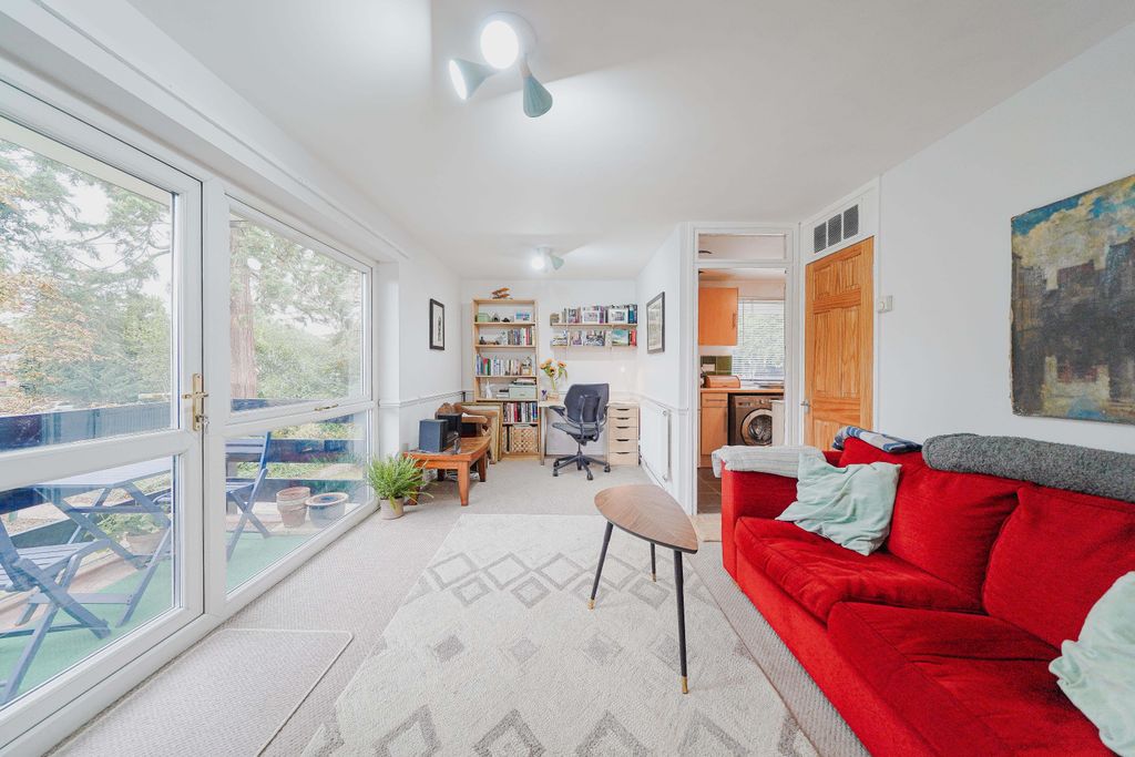 Property photo 3 of 15