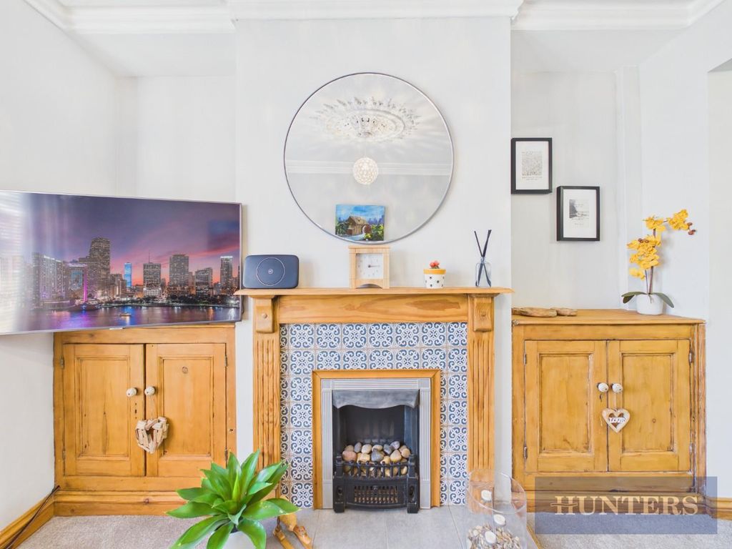 Property photo 3 of 19 Cam05316G0-Pr0363-Still024.Jpg