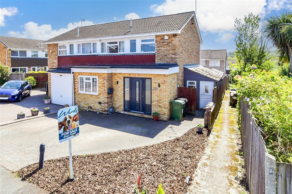 Property photo 1 of 9 External (Web) - 1