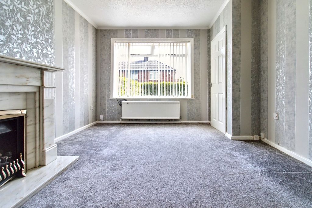 Property photo 3 of 26