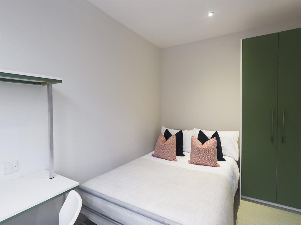 Property photo 2 of 8 Photo 1