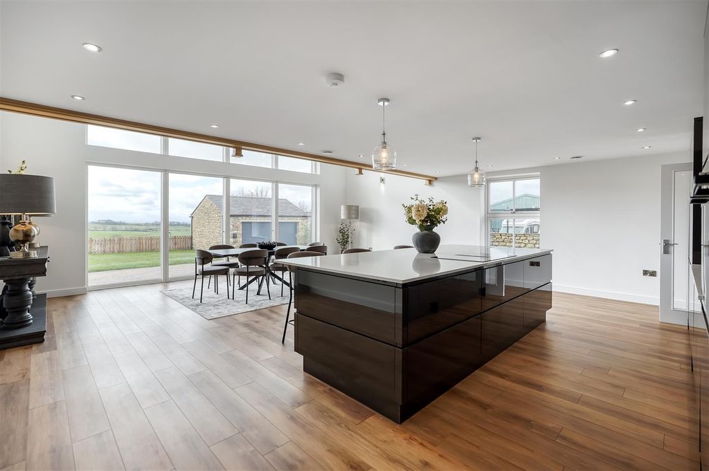 Additional image 5 of 5 bed detached house for saleKings Head Cottages, Heighington, Darlington DL2