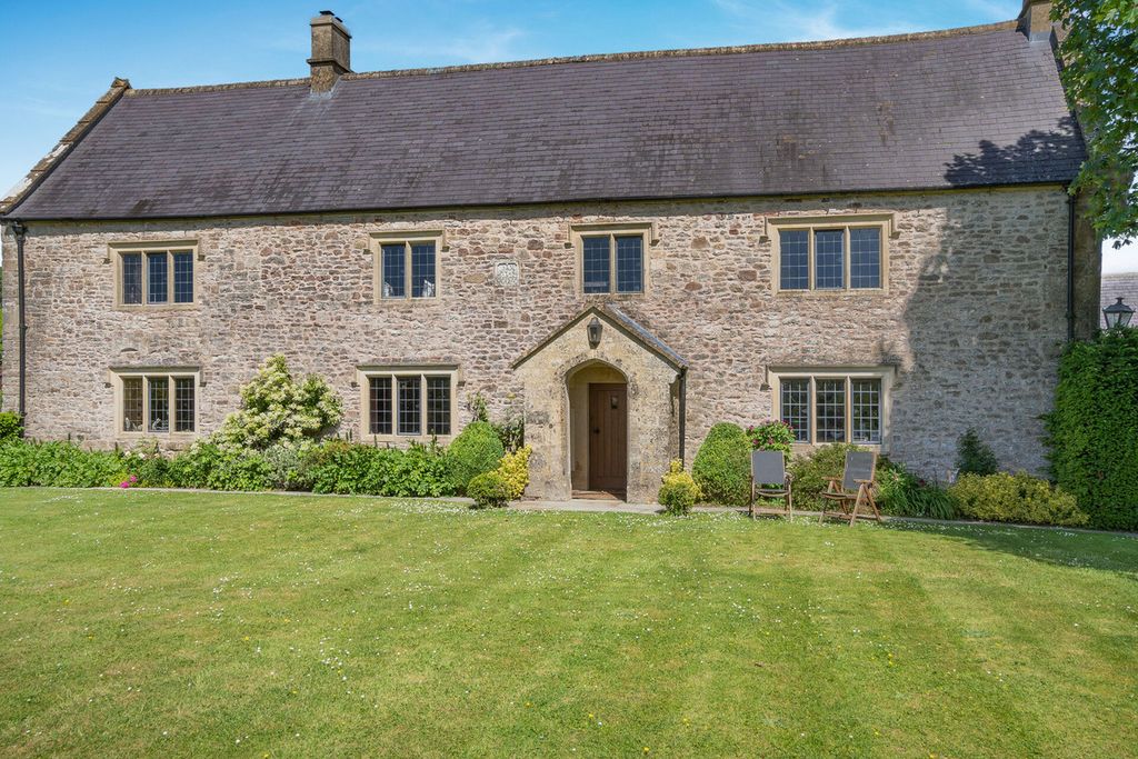 Additional image 5 of 9 bed country house for saleRoemead Road, Wells BA5