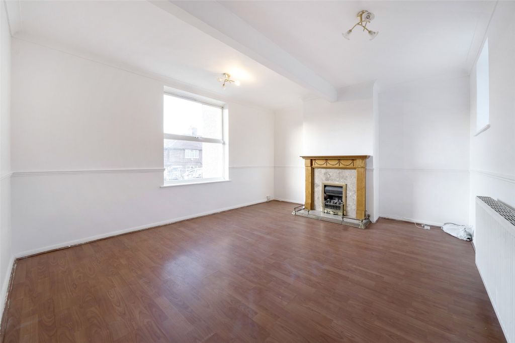 Property photo 3 of 21 Picture No. 13