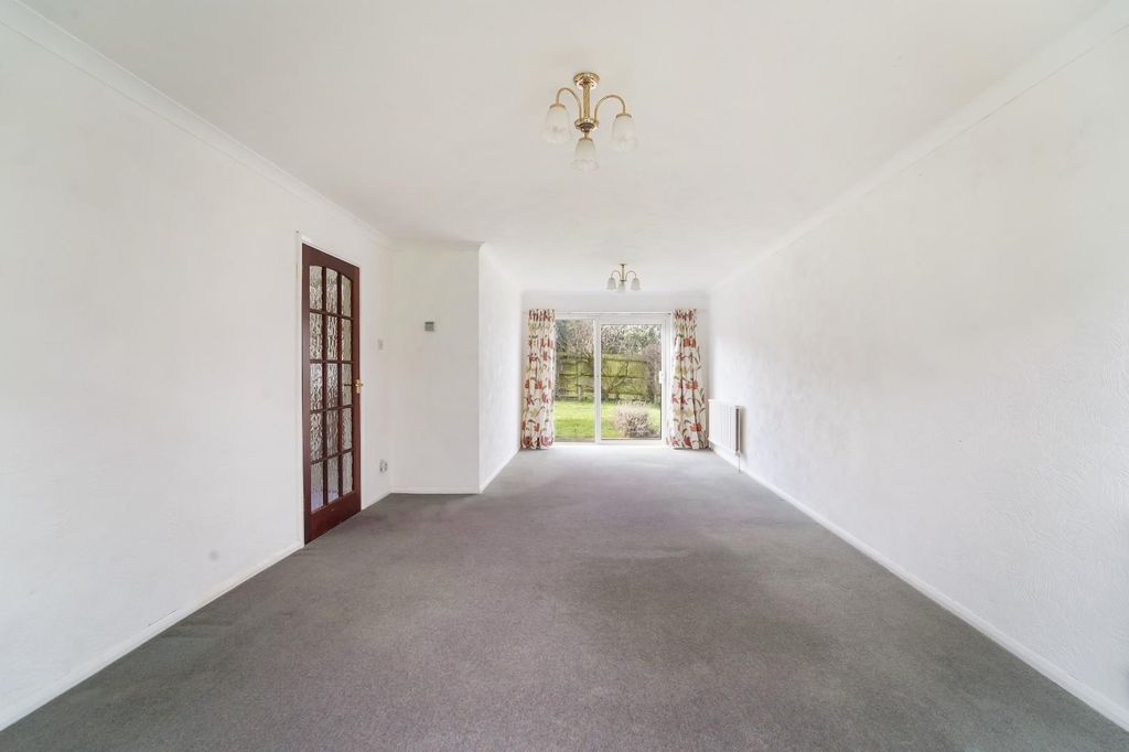 Property photo 3 of 14 Cypress Way