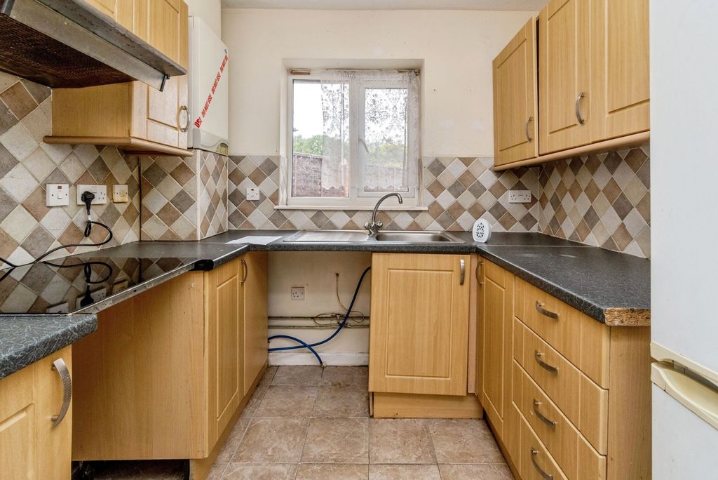 Property photo 2 of 13 Pbox-Img.Jpg
