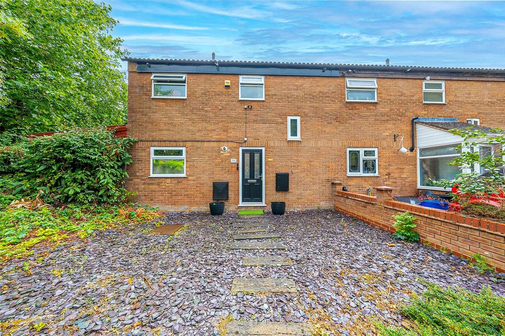 Property photo 1 of 23 Picture No. 25