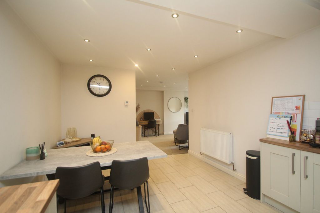 Property photo 3 of 13 Picture No. 06