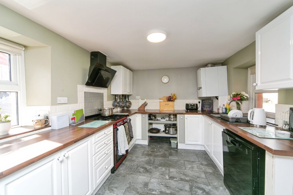 Additional image 7 of 6 bed end terrace house for saleMarine Crescent, Penmaenmawr, Conwy LL34