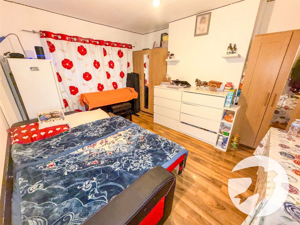 Property photo 3 of 9 Picture No. 07