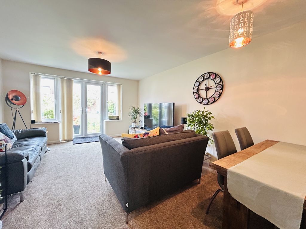 Property photo 2 of 14 Img_9414