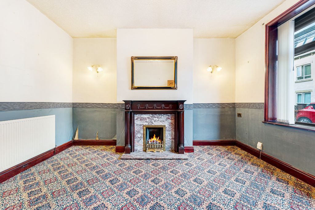 Property photo 3 of 20 4569202