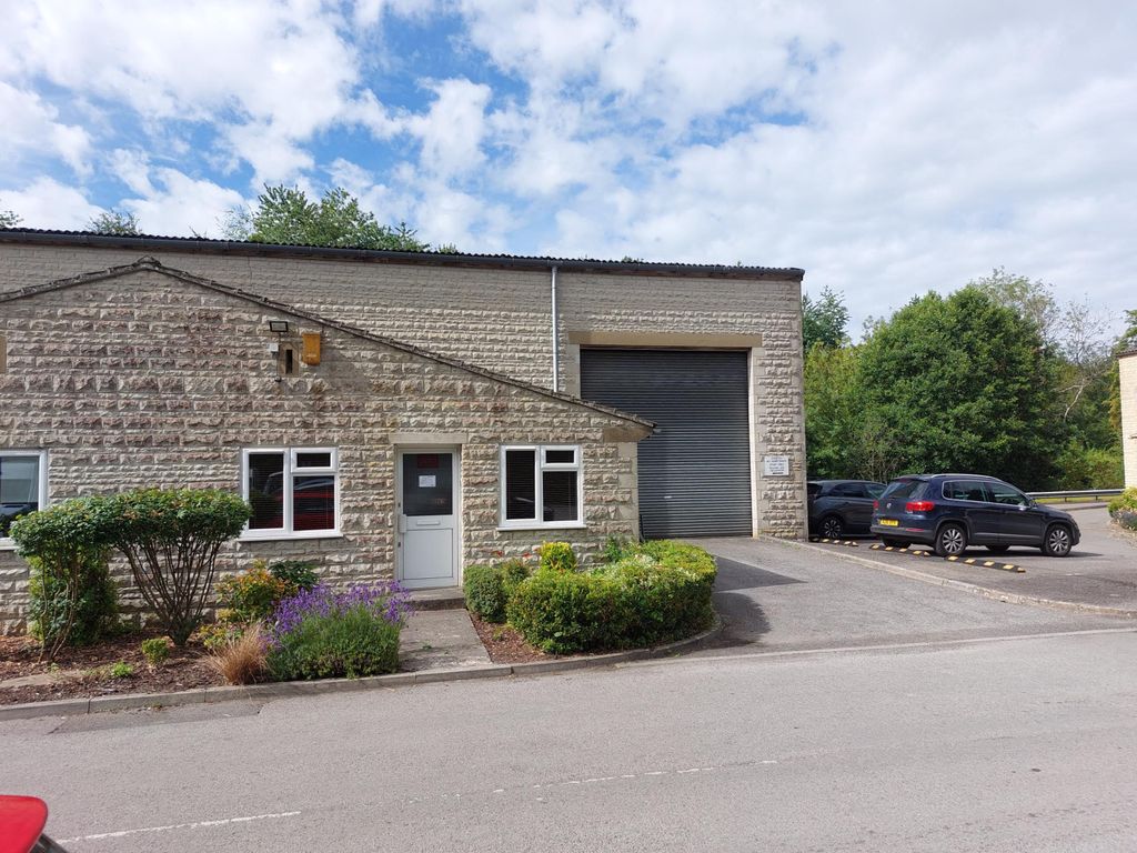 Property photo 1 of 11 Industrial/Warehouse Unit