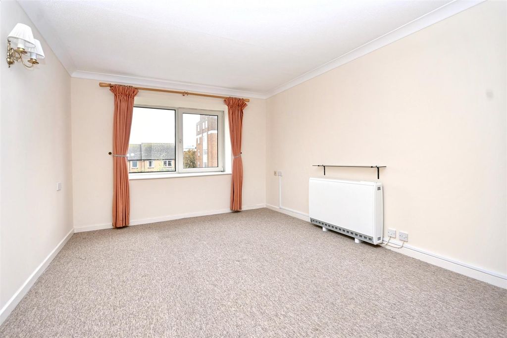 Property photo 2 of 13 Dsc_2338.Jpg