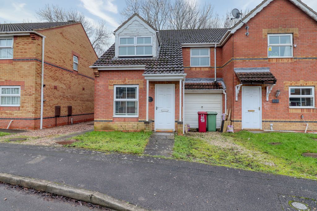 Property photo 1 of 11 Frontal