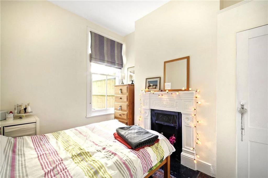 Property photo 2 of 5