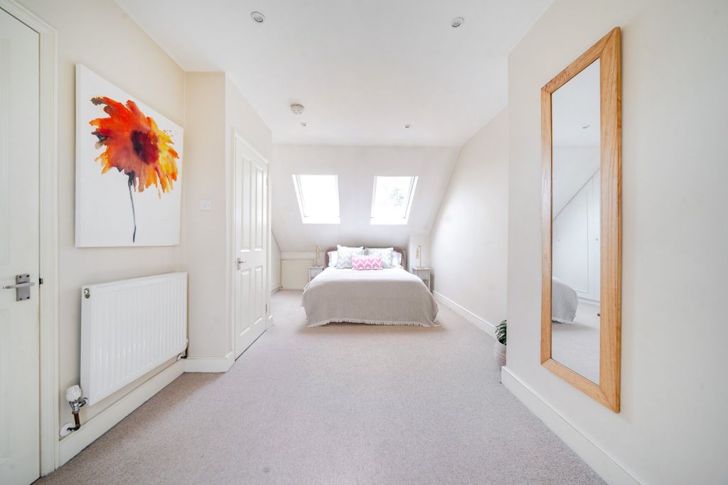 Property photo 3 of 12 Picture No. 05