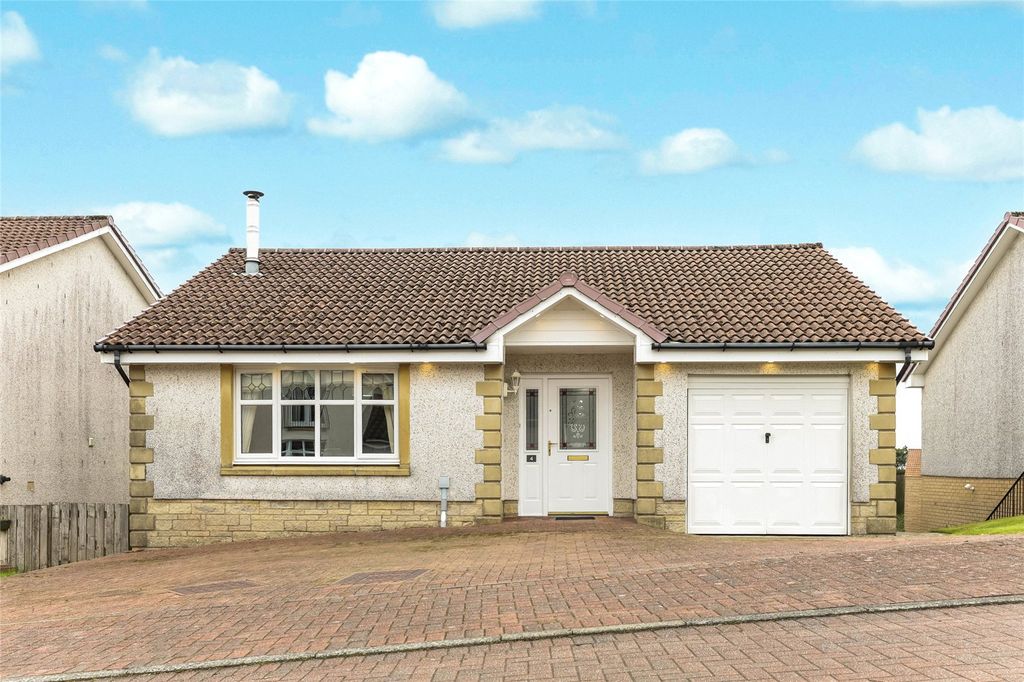 Property photo 1 of 22 Picture No. 05
