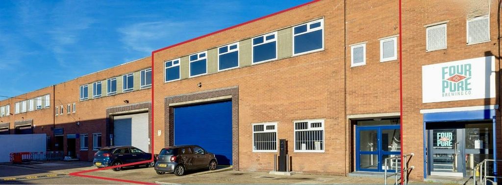 Property photo 1 of 4 Unit 21 Bermndsey Trading Estate.Jpeg